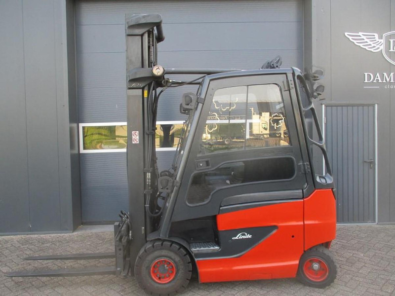 Linde E20-01/600 - Elektrostapler: das Bild 2 Linde E20-01/600 - Elektrostapler: das Bild 2