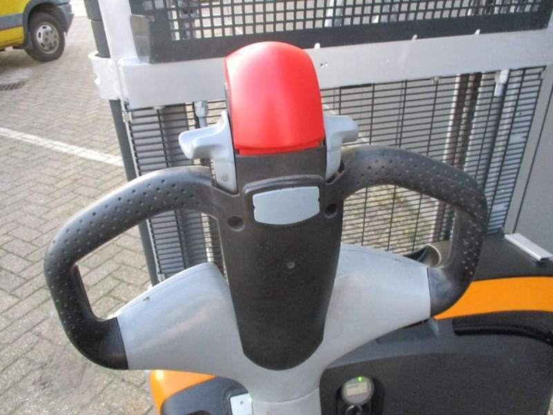 Still EXV12 - Niederhubwagen: das Bild 4 Still EXV12 - Niederhubwagen: das Bild 4