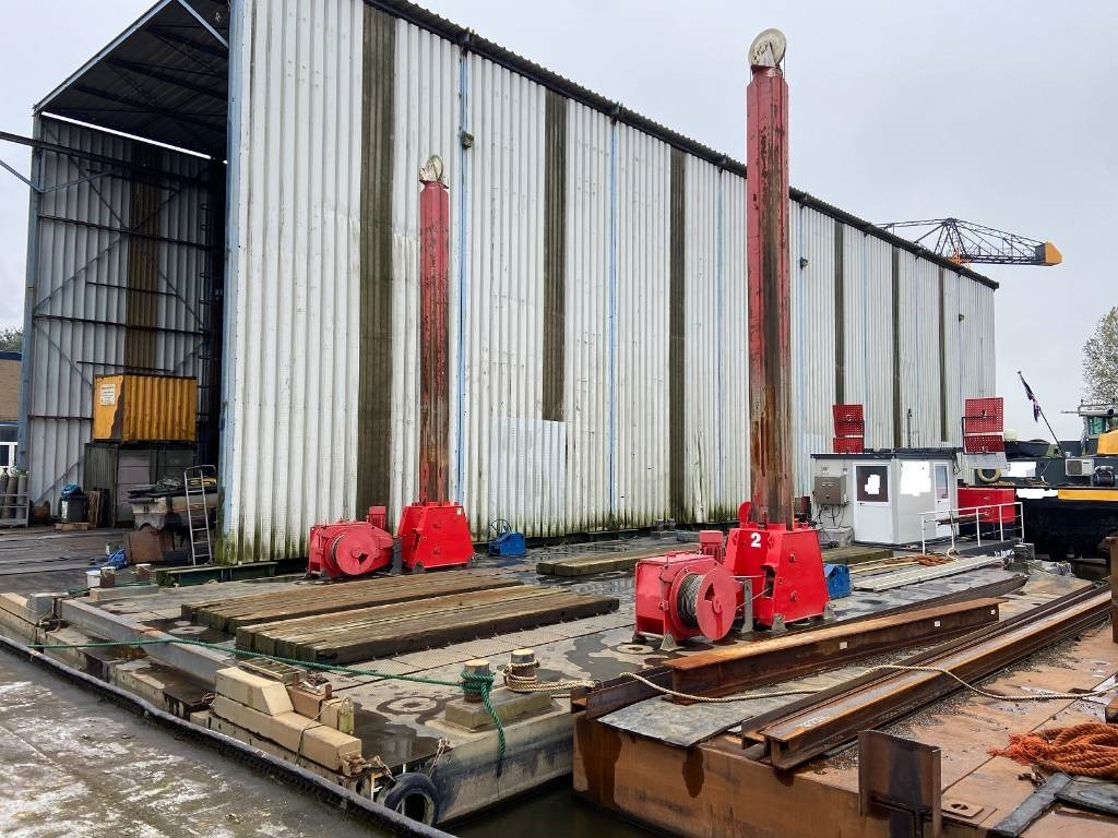 Baars Pile Pontoon (modulair - Baugeräte: das Bild 2 Baars Pile Pontoon (modulair - Baugeräte: das Bild 2