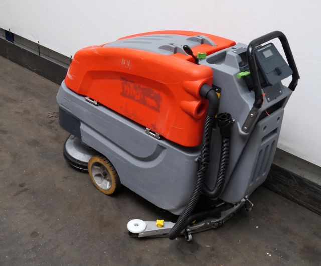 Hako Hakomatic B70 - Scheuersaugmaschine: das Bild 4 Hako Hakomatic B70 - Scheuersaugmaschine: das Bild 4