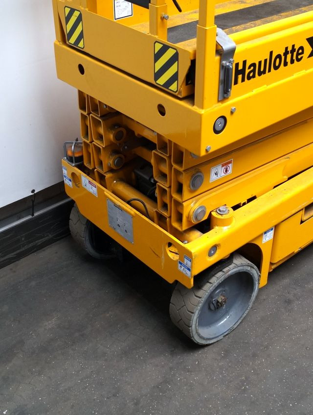 Haulotte Compact 10N - Scherenbühne: das Bild 3 Haulotte Compact 10N - Scherenbühne: das Bild 3