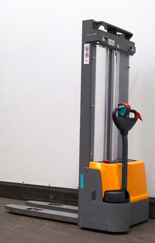 Jungheinrich EJC M10 - Hochhubwagen: das Bild 2 Jungheinrich EJC M10 - Hochhubwagen: das Bild 2