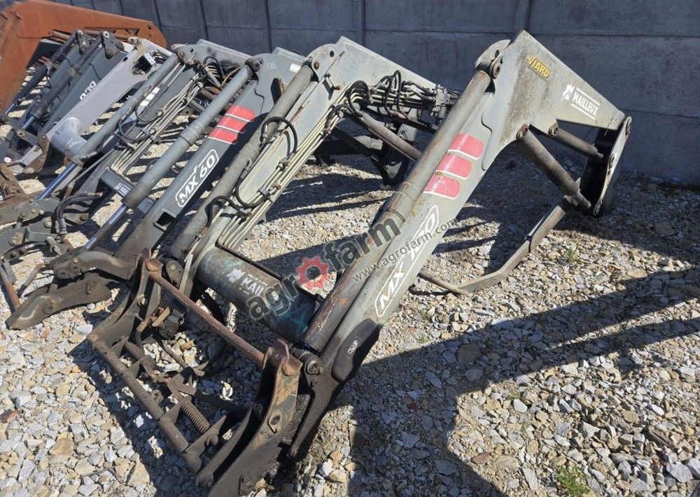 Frontlader für Traktor Ładowacz czołowy Mailleux MX 100: das Bild 1
