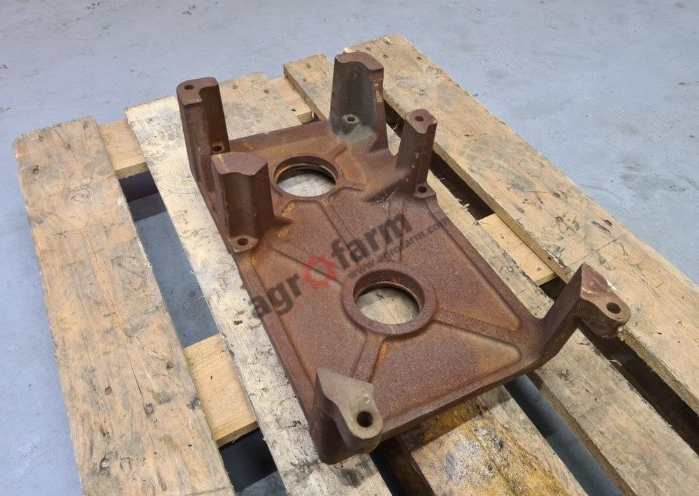 OBUDOWA PTO R196761 JOHN DEERE 7720 7820 7920 - Getriebe: das Bild 2 OBUDOWA PTO R196761 JOHN DEERE 7720 7820 7920 - Getriebe: das Bild 2