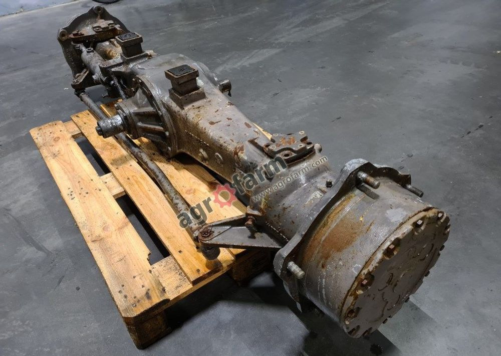 Przedni most Massey Ferguson 2685 - Transmission: das Bild 1 Przedni most Massey Ferguson 2685 - Transmission: das Bild 1