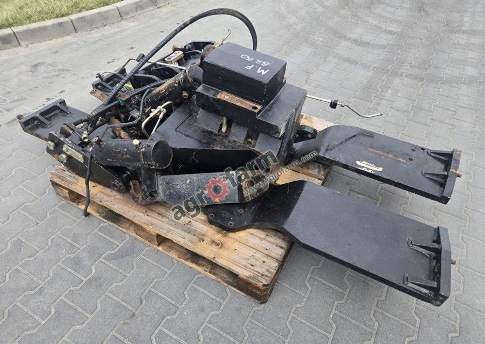 TUZ, przedni podnośnik, Massey Ferguson 8270 - Karosserie und Außen für Traktor: das Bild 3 TUZ, przedni podnośnik, Massey Ferguson 8270 - Karosserie und Außen für Traktor: das Bild 3
