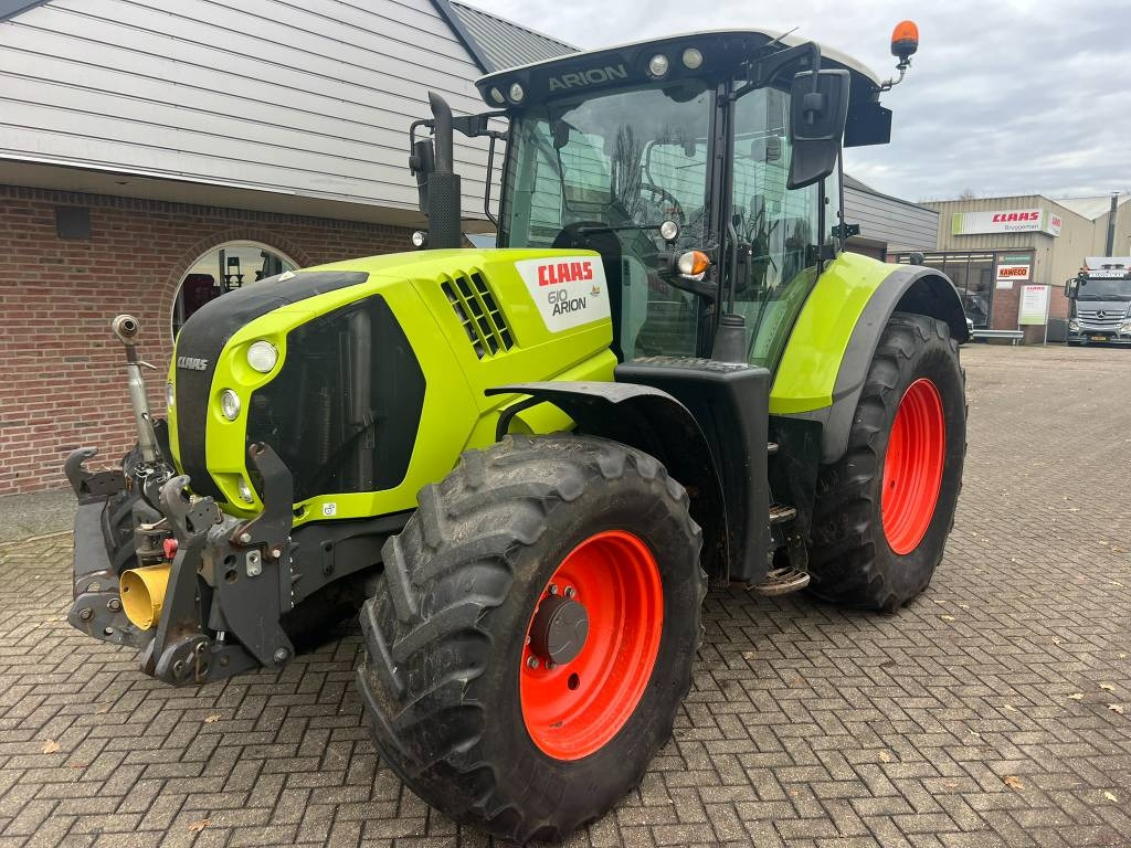 Claas Arion 610 CIS - Traktor: das Bild 1 Claas Arion 610 CIS - Traktor: das Bild 1