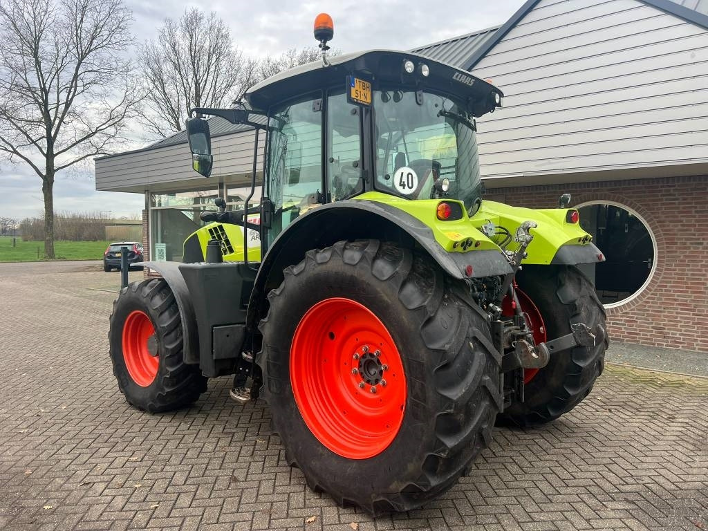 Claas Arion 610 CIS - Traktor: das Bild 3 Claas Arion 610 CIS - Traktor: das Bild 3