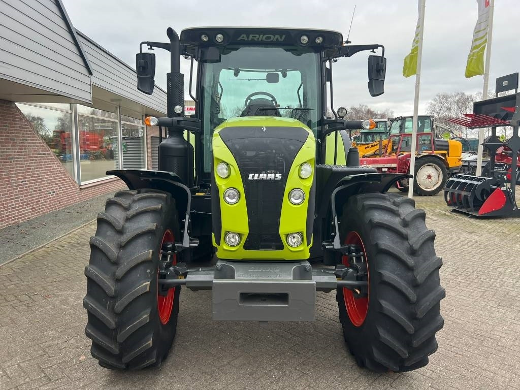 Claas Arion 610 CIS - Traktor: das Bild 4 Claas Arion 610 CIS - Traktor: das Bild 4