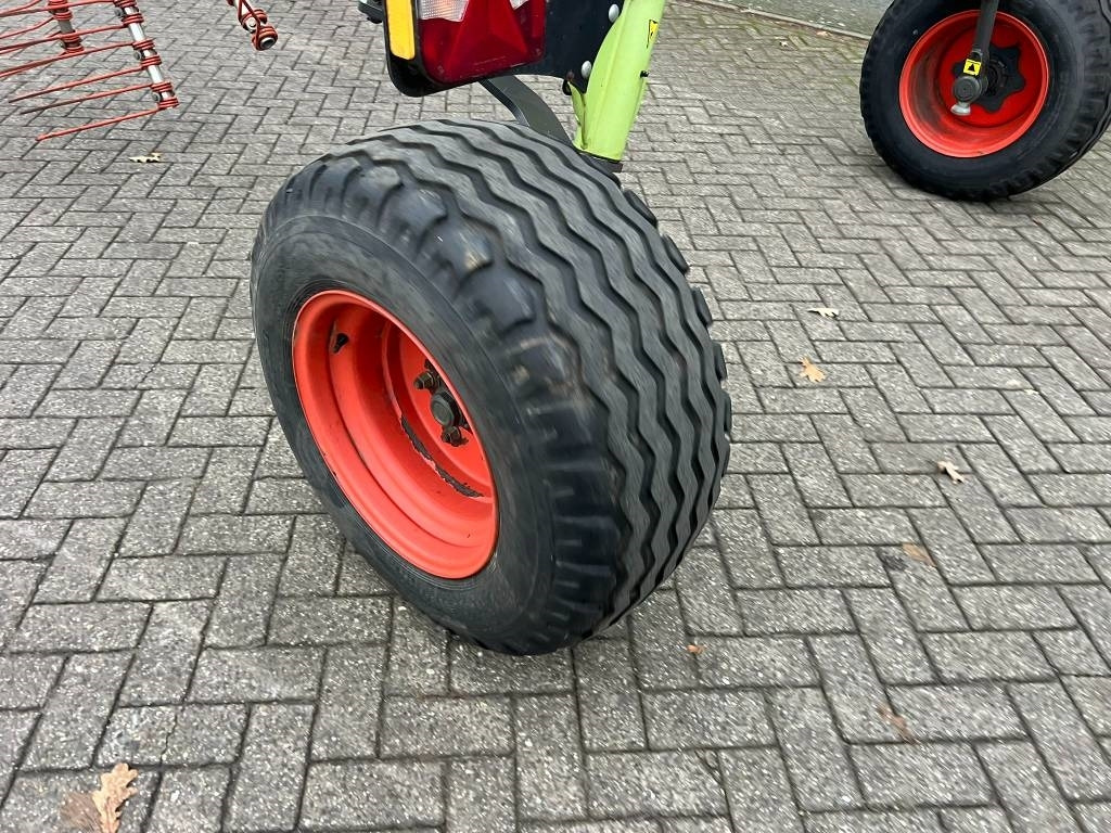 Heuwender/ Wenderechen Claas Liner 1750: das Bild 8 Heuwender/ Wenderechen Claas Liner 1750: das Bild 8