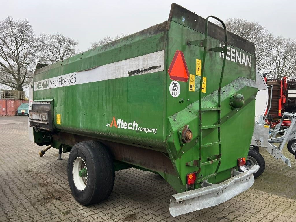 Keenan Mech-Fiber 365 - Futtermischwagen: das Bild 2 Keenan Mech-Fiber 365 - Futtermischwagen: das Bild 2