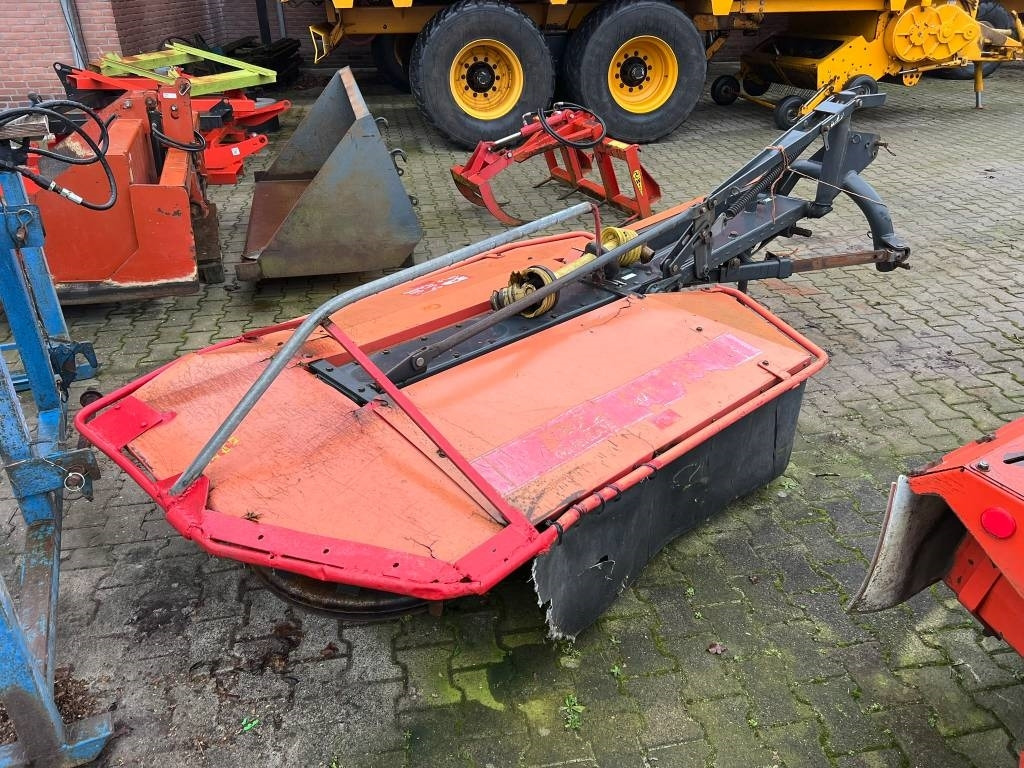 PZ CM 188 trommelmaaier - Mähwerk: das Bild 2 PZ CM 188 trommelmaaier - Mähwerk: das Bild 2