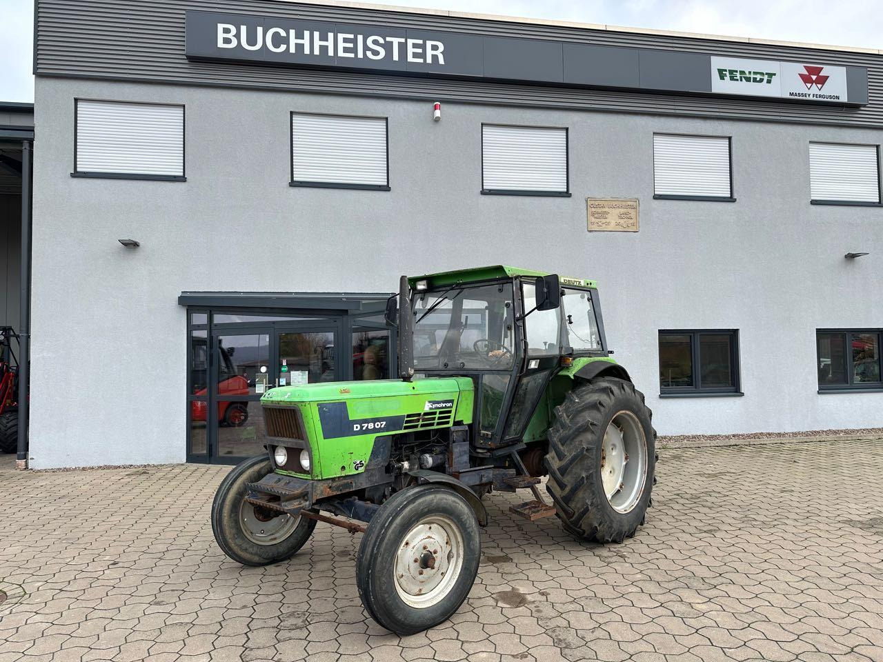 Deutz-Fahr D7807 Synchron - Traktor: das Bild 1 Deutz-Fahr D7807 Synchron - Traktor: das Bild 1