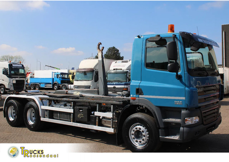 DAF CF 85.410 + euro 5 + 6x2 - Abrollkipper: das Bild 1 DAF CF 85.410 + euro 5 + 6x2 - Abrollkipper: das Bild 1