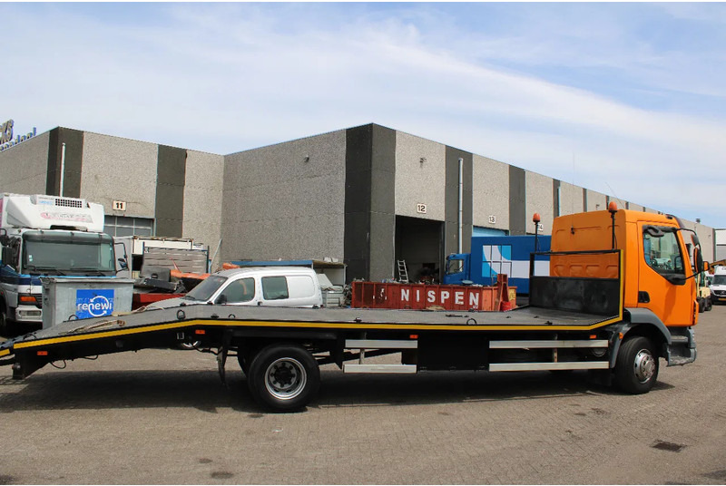 DAF LF 55.220 + HYDROLIC RAMPS + MANUAL - Autotransporter LKW: das Bild 5 DAF LF 55.220 + HYDROLIC RAMPS + MANUAL - Autotransporter LKW: das Bild 5
