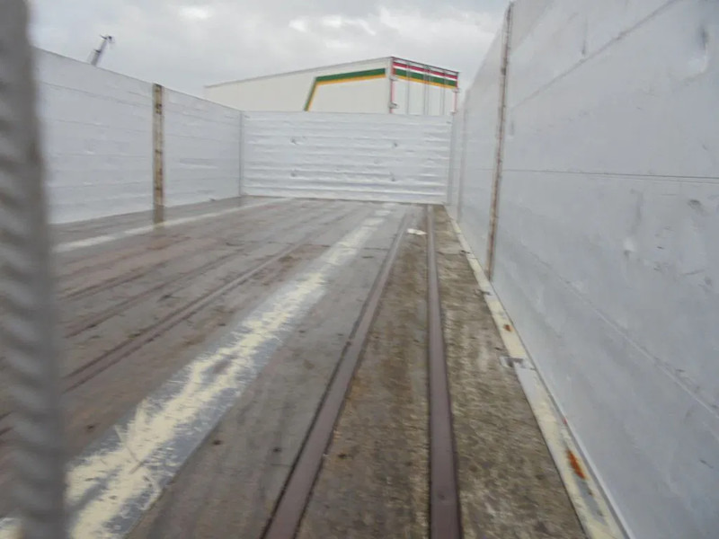 GS AN-2000 + 2 axle - Pritschenanhänger/ Plattformanhänger: das Bild 3 GS AN-2000 + 2 axle - Pritschenanhänger/ Plattformanhänger: das Bild 3