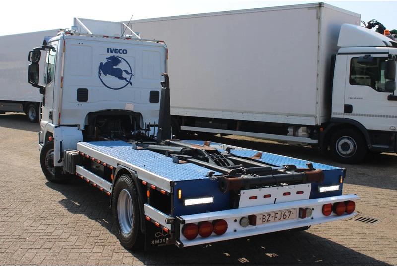 Abrollkipper Iveco Eurocargo 100e18 +EURO 5 + HOOK SYSTEM: das Bild 7 Abrollkipper Iveco Eurocargo 100e18 +EURO 5 + HOOK SYSTEM: das Bild 7