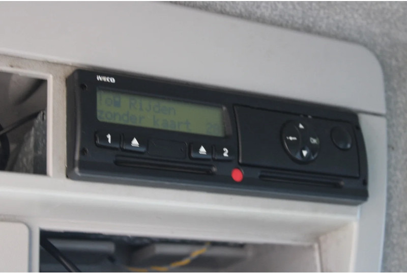 Abrollkipper Iveco Eurocargo 100e18 +EURO 5 + HOOK SYSTEM: das Bild 15 Abrollkipper Iveco Eurocargo 100e18 +EURO 5 + HOOK SYSTEM: das Bild 15