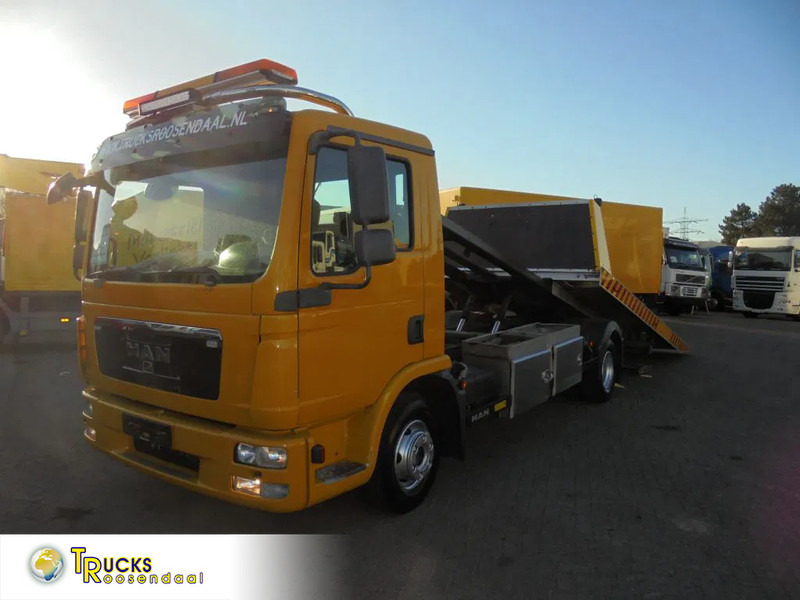 MAN TGL 12.220 + manual + full option+ BRIL + WINCH + Discounted from 42.950,- - Autotransporter LKW: das Bild 1 MAN TGL 12.220 + manual + full option+ BRIL + WINCH + Discounted from 42.950,- - Autotransporter LKW: das Bild 1