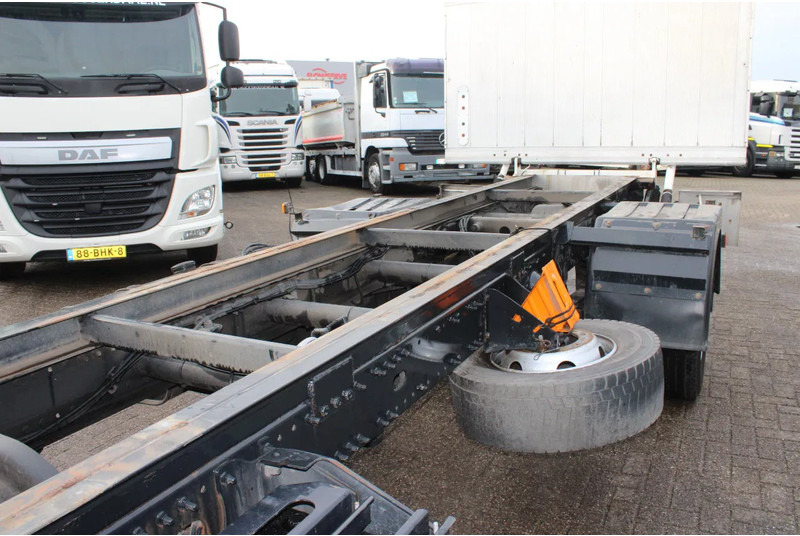 MAN TGL 8.180 + Euro 5 + Dhollandia LIFT - Fahrgestell LKW: das Bild 3 MAN TGL 8.180 + Euro 5 + Dhollandia LIFT - Fahrgestell LKW: das Bild 3