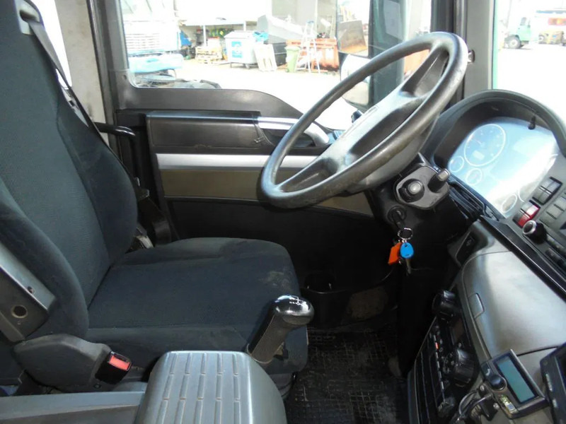 MAN TGS 26.440 Euro 5 + Manual + Hiab 288 E-5 Crane +JIB 4 + 6X4+REMOTE - Autokran: das Bild 4 MAN TGS 26.440 Euro 5 + Manual + Hiab 288 E-5 Crane +JIB 4 + 6X4+REMOTE - Autokran: das Bild 4