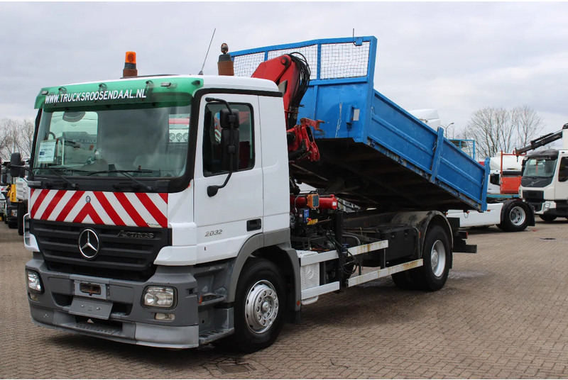 Mercedes-Benz Actros 2032 + HMF 1460 + Tipper + Steel Steel - Kipper: das Bild 5 Mercedes-Benz Actros 2032 + HMF 1460 + Tipper + Steel Steel - Kipper: das Bild 5