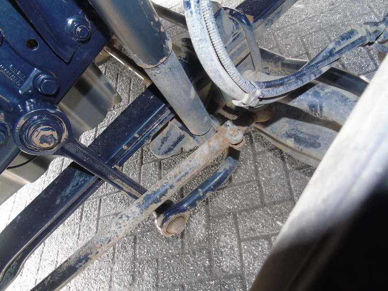 Saug-/ Spülfahrzeug Mercedes-Benz Atego 1923 + 8.800 liter INOX + complete pump/tipper/functional + EURO 2: das Bild 14 Saug-/ Spülfahrzeug Mercedes-Benz Atego 1923 + 8.800 liter INOX + complete pump/tipper/functional + EURO 2: das Bild 14