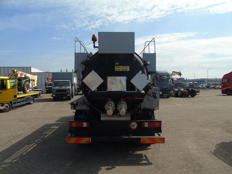 Saug-/ Spülfahrzeug Mercedes-Benz Atego 1923 + 8.800 liter INOX + complete pump/tipper/functional + EURO 2: das Bild 16 Saug-/ Spülfahrzeug Mercedes-Benz Atego 1923 + 8.800 liter INOX + complete pump/tipper/functional + EURO 2: das Bild 16