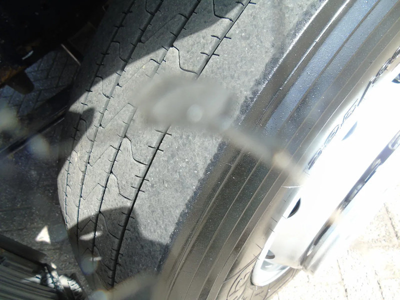 Saug-/ Spülfahrzeug Mercedes-Benz Atego 1923 + 8.800 liter INOX + complete pump/tipper/functional + EURO 2: das Bild 19 Saug-/ Spülfahrzeug Mercedes-Benz Atego 1923 + 8.800 liter INOX + complete pump/tipper/functional + EURO 2: das Bild 19