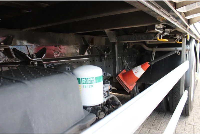 Autokran Mercedes-Benz Axor 2533 + 14t crane + 6x2 + REMOTE + MANUAL + LIFT: das Bild 10