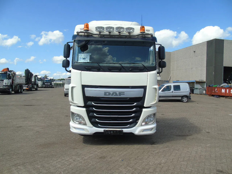 DAF XF 460 + 302KM + PTO + MANUAL + EURO 6 - Sattelzugmaschine: das Bild 5 DAF XF 460 + 302KM + PTO + MANUAL + EURO 6 - Sattelzugmaschine: das Bild 5