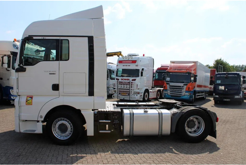 Sattelzugmaschine MAN TGX 18.480 + RETARDER + FULL OPTION + 4 PC IN STOCK + EURO 6: das Bild 12