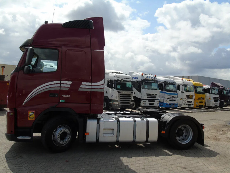 Volvo FH 460 + XL CABINE + EURO 5 + 6x IN STOCK - Sattelzugmaschine: das Bild 4 Volvo FH 460 + XL CABINE + EURO 5 + 6x IN STOCK - Sattelzugmaschine: das Bild 4