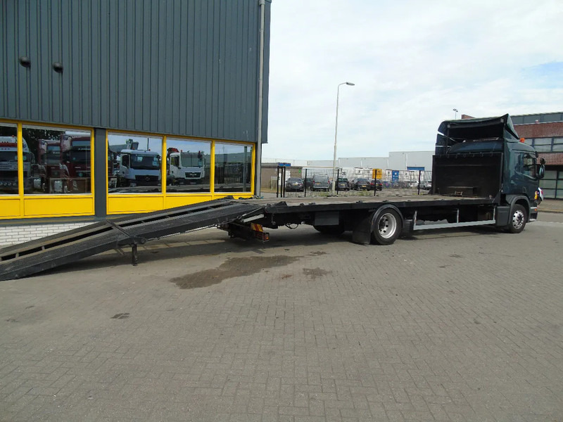 Scania P 270 + manual + hydrolic ramps + WINCH - Autotransporter LKW: das Bild 4 Scania P 270 + manual + hydrolic ramps + WINCH - Autotransporter LKW: das Bild 4