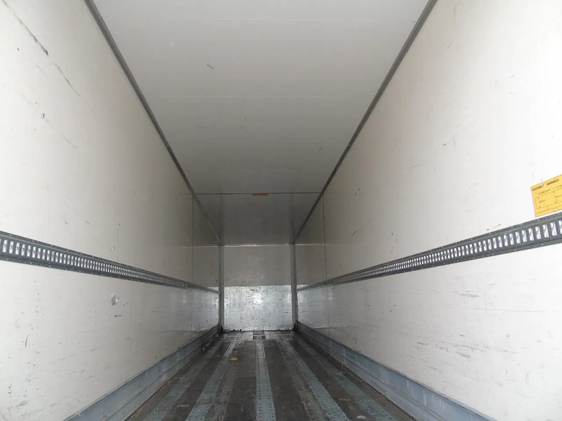 Van Hool 2X + ROLLER HYDRA - Koffer Auflieger: das Bild 5 Van Hool 2X + ROLLER HYDRA - Koffer Auflieger: das Bild 5