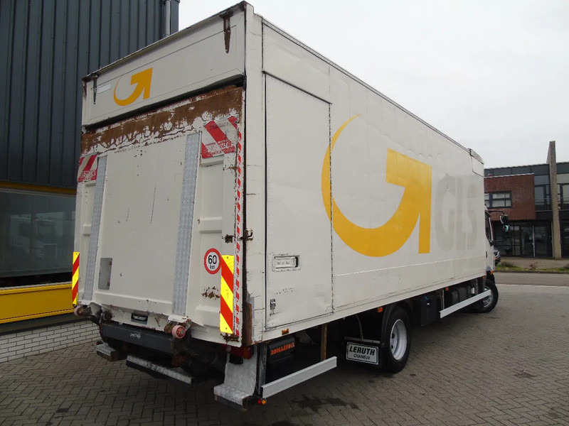 Volvo FL 240 + 12t + lift - Koffer LKW: das Bild 4 Volvo FL 240 + 12t + lift - Koffer LKW: das Bild 4
