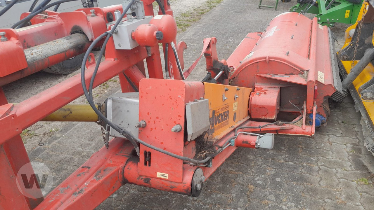Dücker USM 21 - Schlegelmäher/ Mulcher: das Bild 4 Dücker USM 21 - Schlegelmäher/ Mulcher: das Bild 4