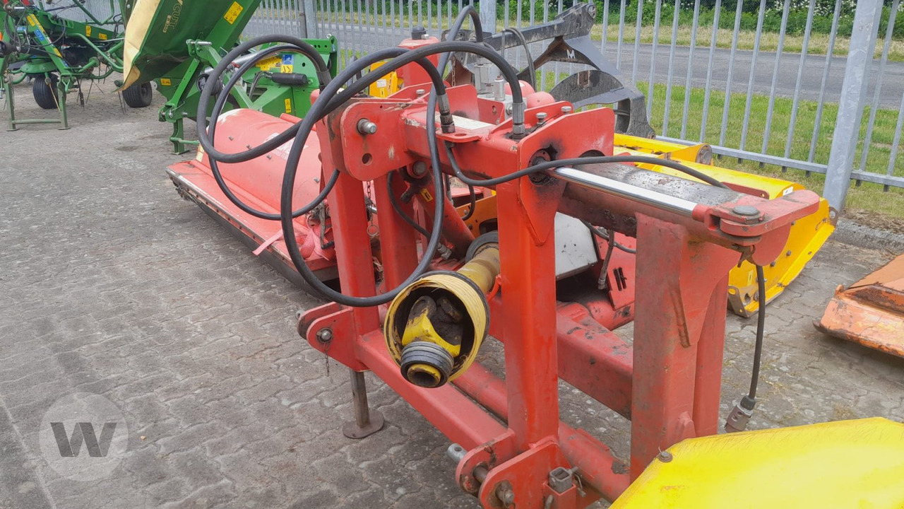 Dücker USM 21 - Schlegelmäher/ Mulcher: das Bild 5 Dücker USM 21 - Schlegelmäher/ Mulcher: das Bild 5