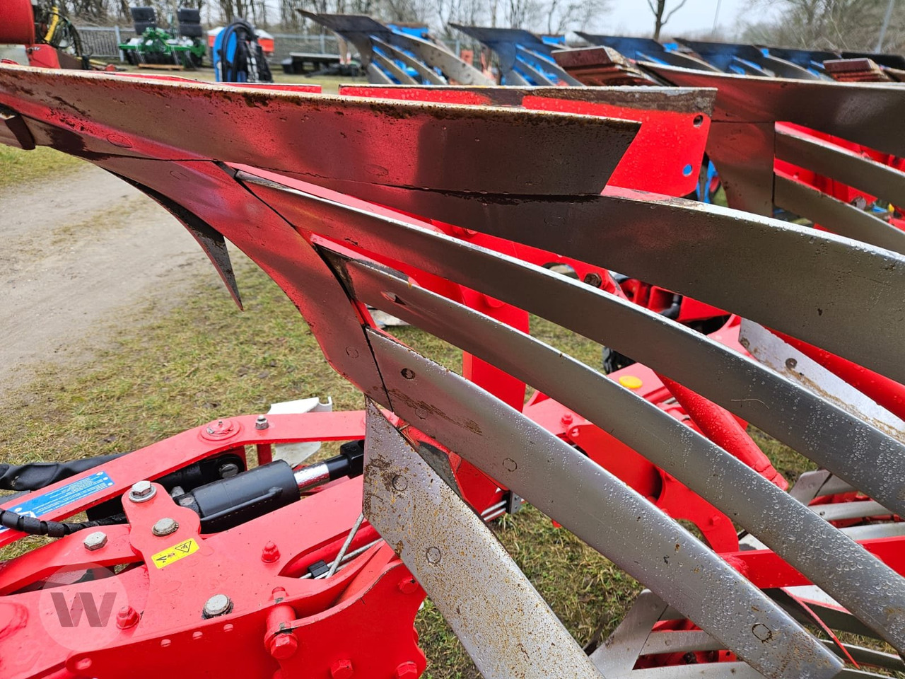 Pöttinger Servo 45 Plus - Pflug: das Bild 5 Pöttinger Servo 45 Plus - Pflug: das Bild 5