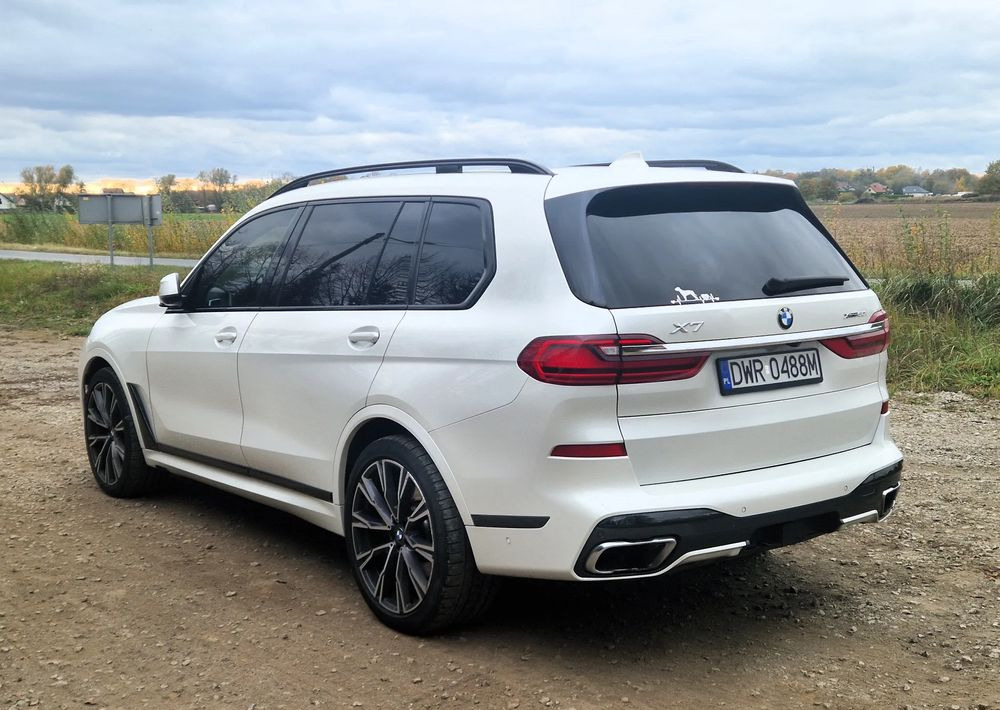 BMW X7 M50i sport - SUV/ Geländewagen: das Bild 5 BMW X7 M50i sport - SUV/ Geländewagen: das Bild 5
