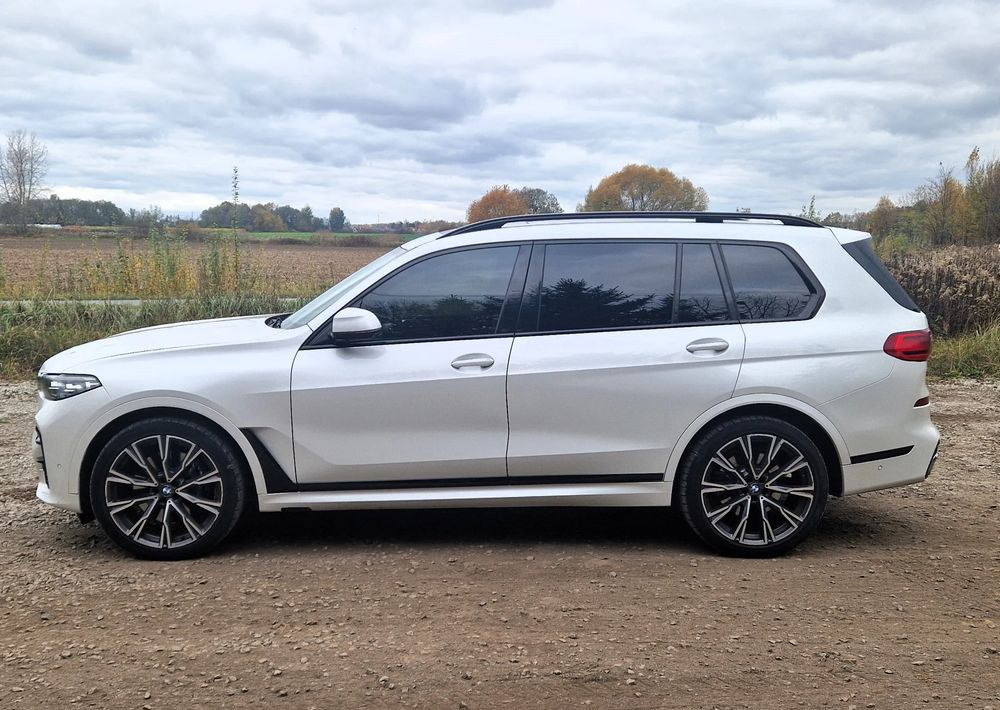 BMW X7 M50i sport - SUV/ Geländewagen: das Bild 4 BMW X7 M50i sport - SUV/ Geländewagen: das Bild 4