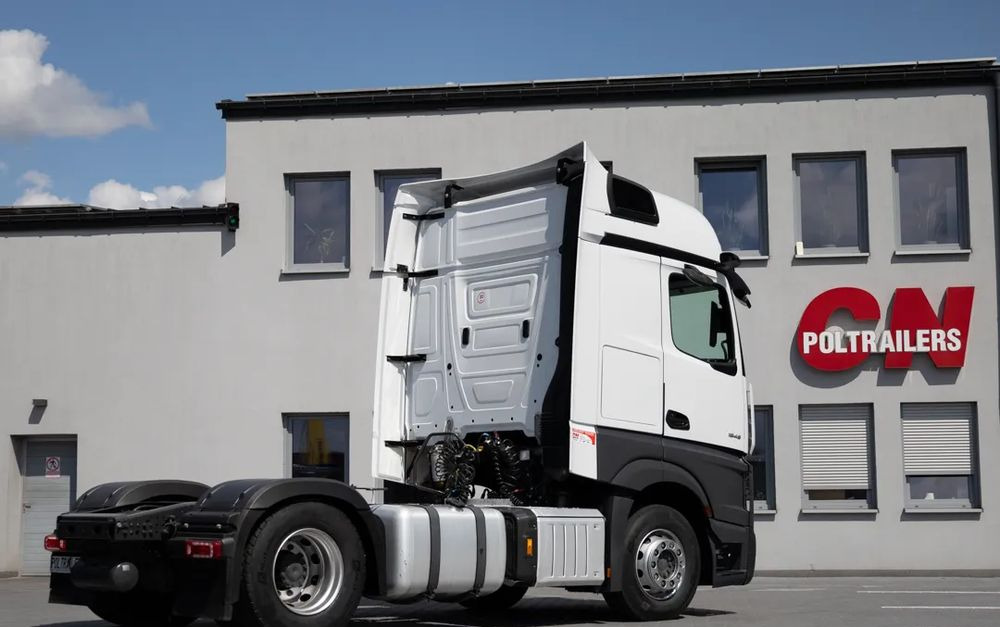 Mercedes-Benz Actros 1845 - Sattelzugmaschine: das Bild 3 Mercedes-Benz Actros 1845 - Sattelzugmaschine: das Bild 3