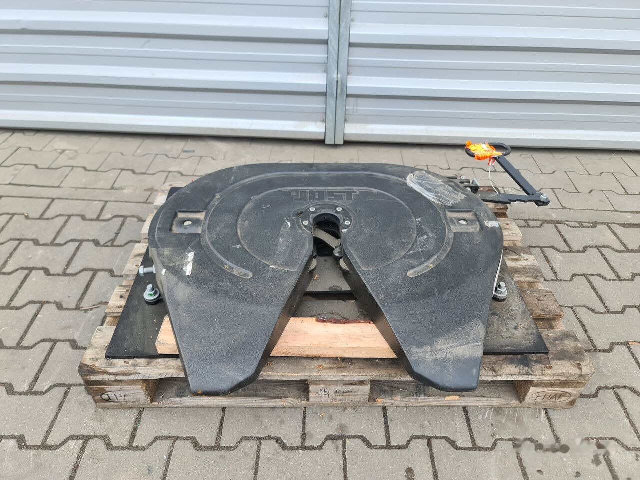 DAF MAN SCANIA VOLVO RENAULT IVECO FIFTH WHEEL / Jost JSK37ME140E1 JSK 37ME 140 MP 0815- 74 / WORLDWIDE DELIVERY - Sattelkupplung für LKW: das Bild 1 DAF MAN SCANIA VOLVO RENAULT IVECO FIFTH WHEEL / Jost JSK37ME140E1 JSK 37ME 140 MP 0815- 74 / WORLDWIDE DELIVERY - Sattelkupplung für LKW: das Bild 1