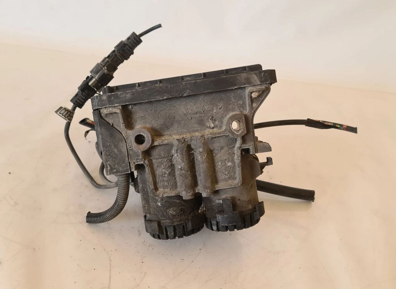 Knorr-Bremse K020022 21122035 Volvo FH FM truck - Bremsventil für LKW: das Bild 4 Knorr-Bremse K020022 21122035 Volvo FH FM truck - Bremsventil für LKW: das Bild 4