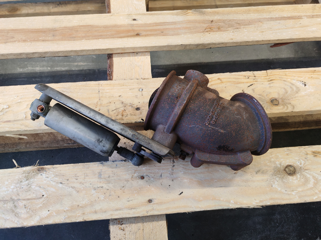 MAN TGS TGX EURO 6 / D2676LF51 / ENGINE BRAKE / 51152016270 - Motor und Teile: das Bild 3 MAN TGS TGX EURO 6 / D2676LF51 / ENGINE BRAKE / 51152016270 - Motor und Teile: das Bild 3