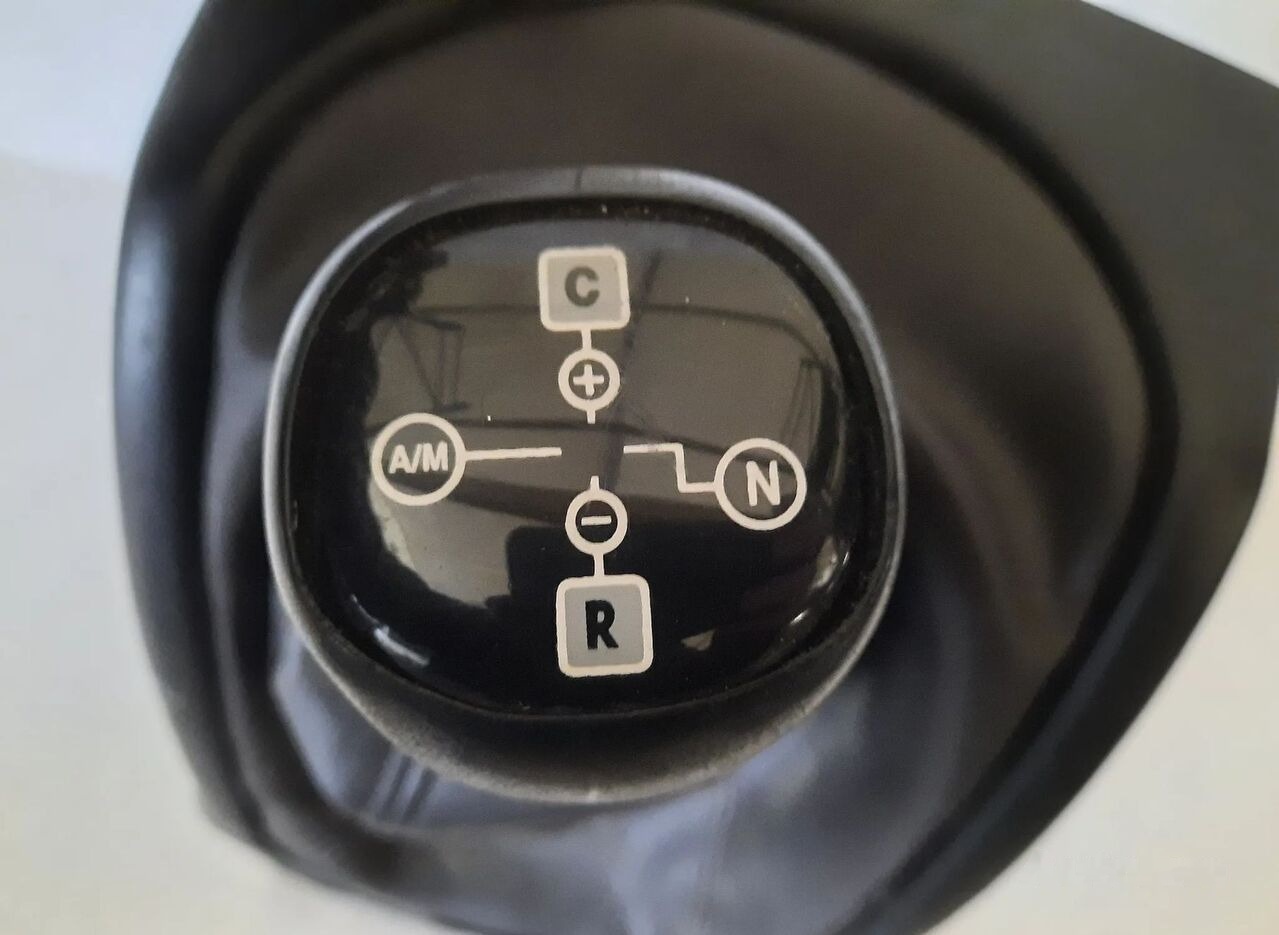 Renault Joystick lewarek zmiany biegów RENAULT MAGNUM DXI 12 Renault truck - Getriebe für LKW: das Bild 2 Renault Joystick lewarek zmiany biegów RENAULT MAGNUM DXI 12 Renault truck - Getriebe für LKW: das Bild 2