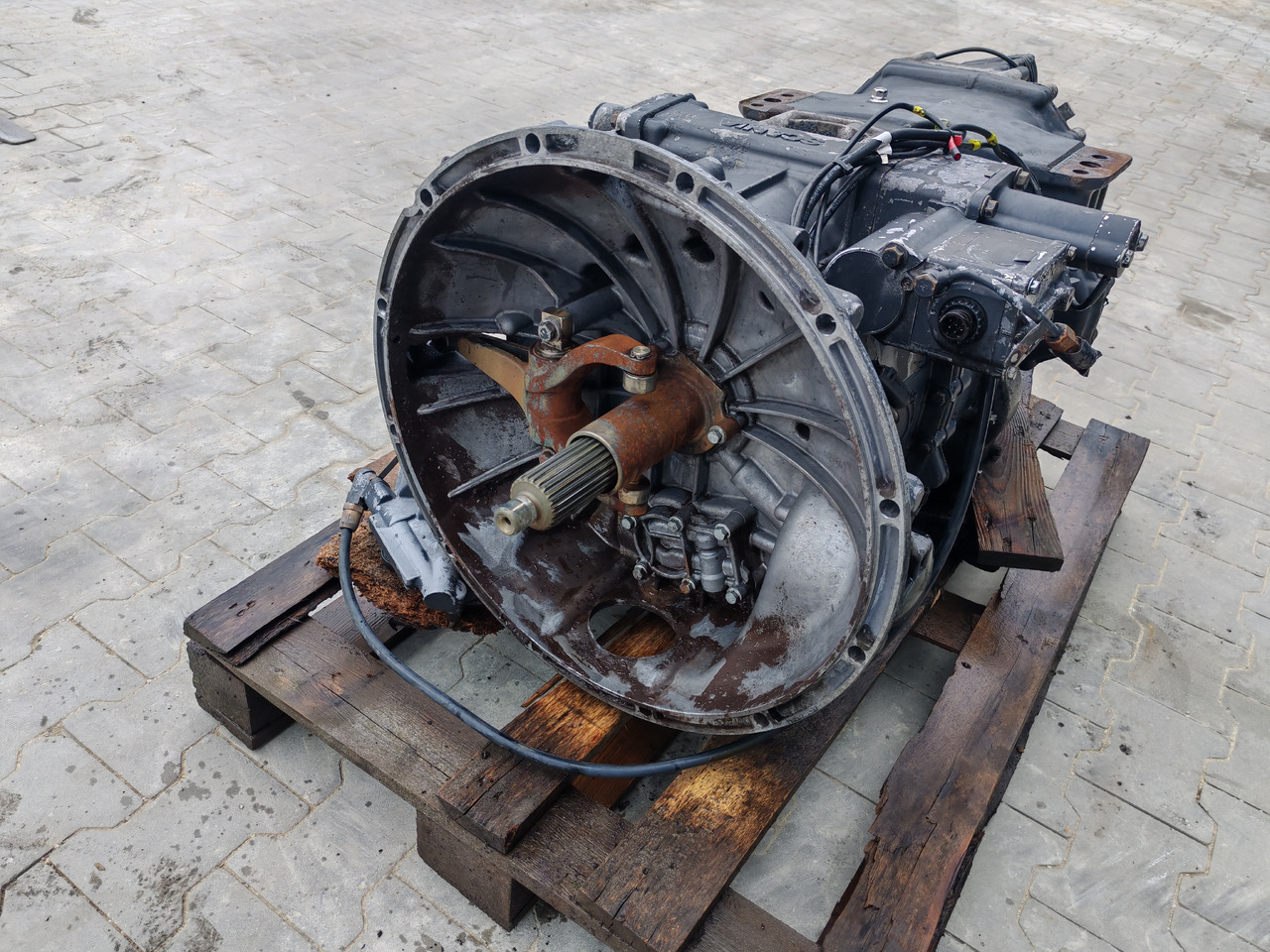 SCANIA GEARBOX / GRS0905 / COMPLETE / WORLDWIDE DELIVERY - Getriebe: das Bild 3 SCANIA GEARBOX / GRS0905 / COMPLETE / WORLDWIDE DELIVERY - Getriebe: das Bild 3
