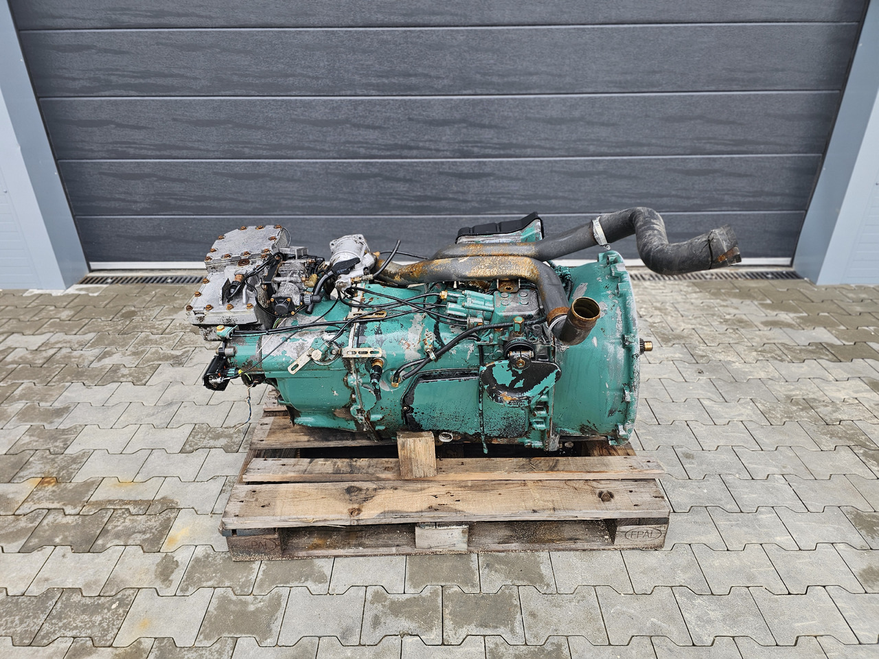 VOLVO FH13 FH16 / GEARBOX / RETARDER / VTO2814B / MANUAL / WORLDWIDE DELIVERY - Getriebe: das Bild 2 VOLVO FH13 FH16 / GEARBOX / RETARDER / VTO2814B / MANUAL / WORLDWIDE DELIVERY - Getriebe: das Bild 2