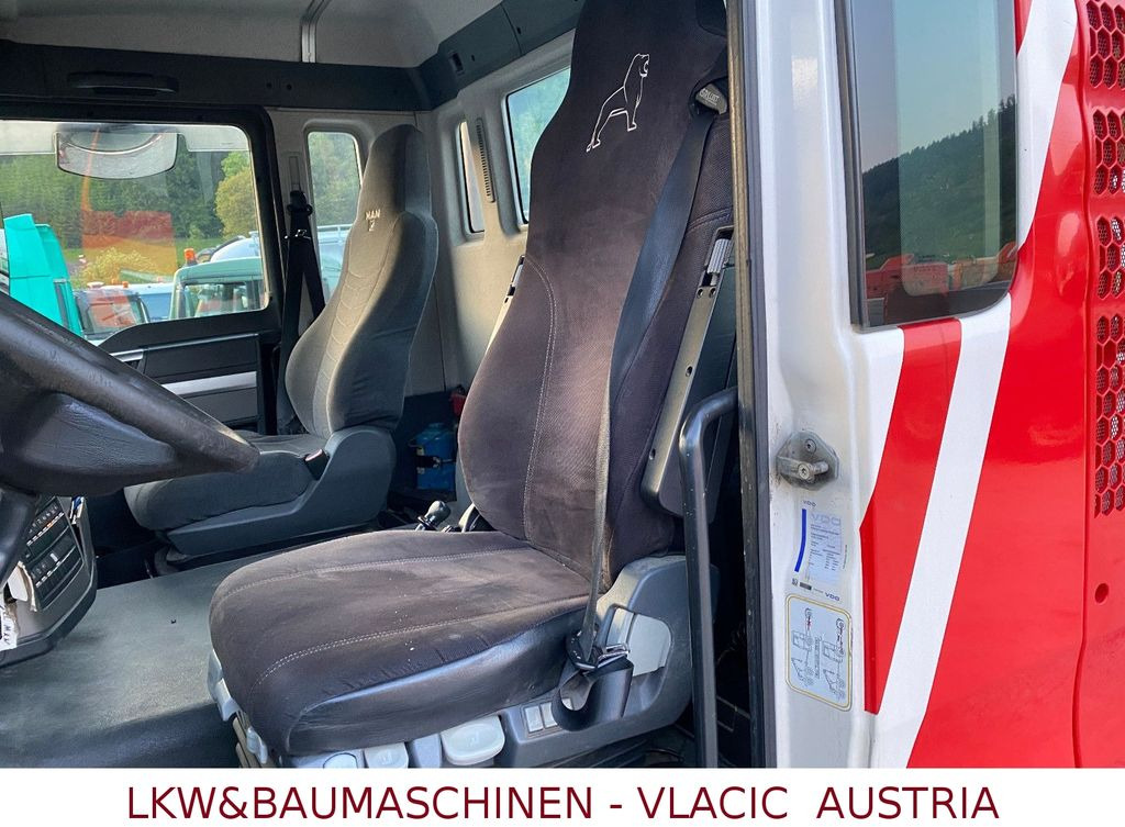 Fahrgestell LKW MAN TGS 26.440 6x2 mit Lift und Lenkachse: das Bild 8