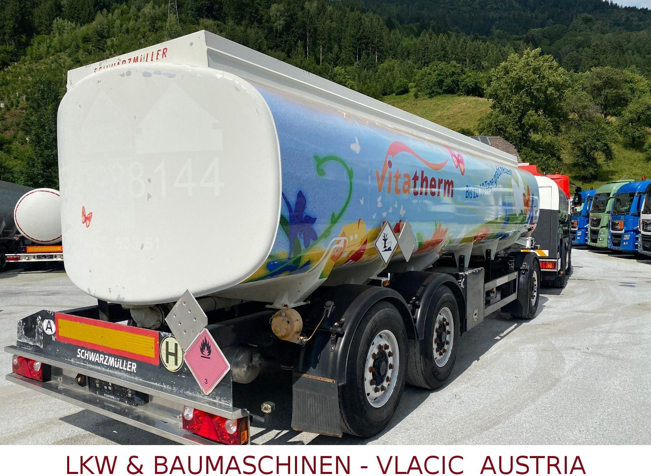 Schwarzmüller Tank ADR Benzin/ Diesel 23430Liter - Tankanhänger: das Bild 5 Schwarzmüller Tank ADR Benzin/ Diesel 23430Liter - Tankanhänger: das Bild 5